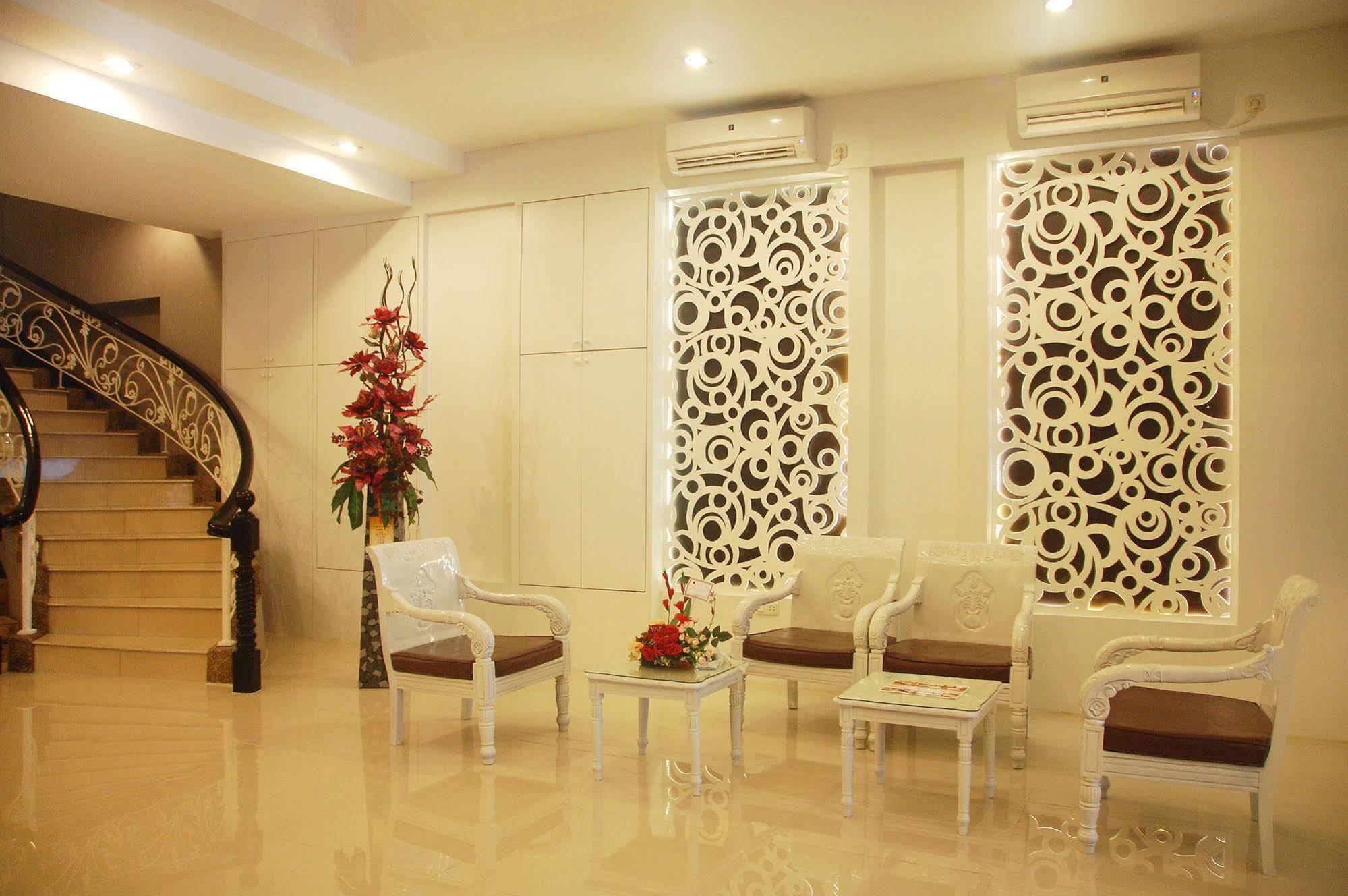 Gandhi Inn Medan Exterior foto
